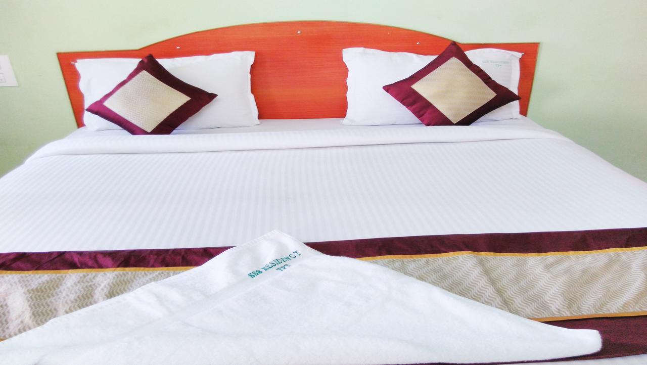 Ssb Residency Hotel Tirupati Eksteriør billede