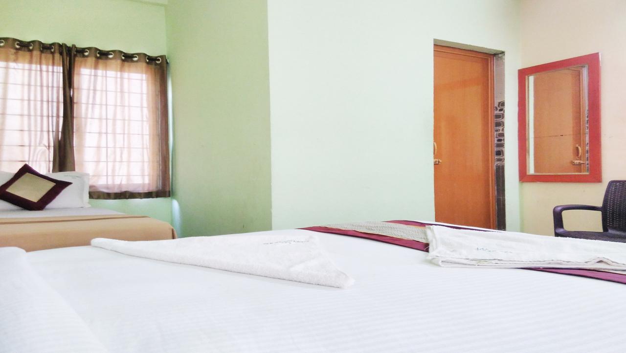 Ssb Residency Hotel Tirupati Eksteriør billede