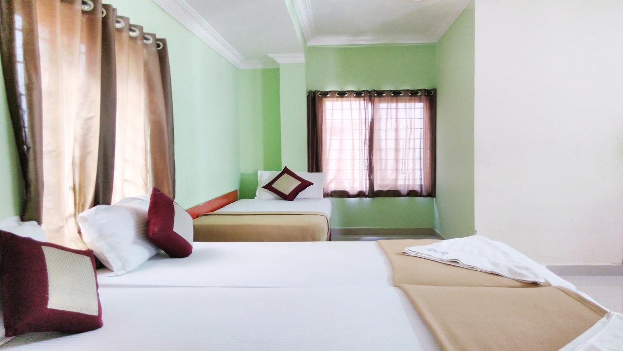Ssb Residency Hotel Tirupati Eksteriør billede